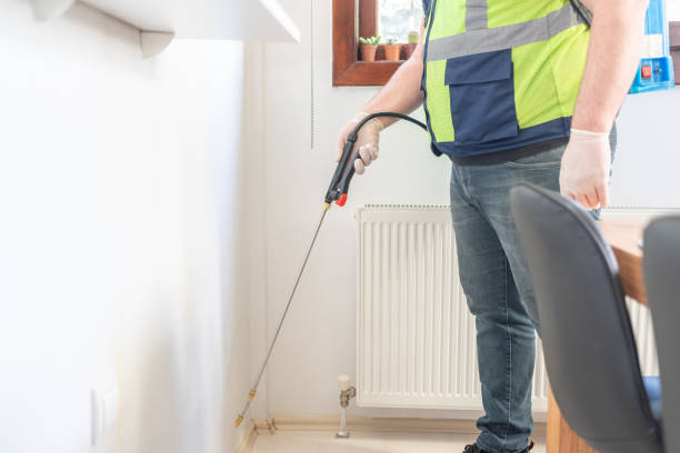 Best Residential Pest Control  in Lake Lorelei, OH